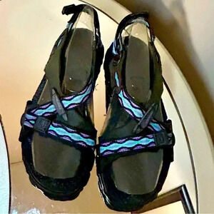 Gently Worn NIKE Hiking Sandals, Size 9